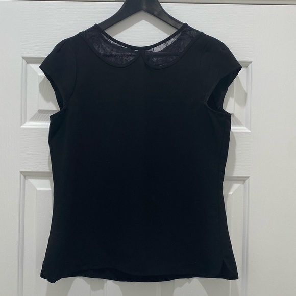 ANN TAYLOR LOFT Black Blouse, Black with lace detail collar, Medium Petite - Picture 1 of 7